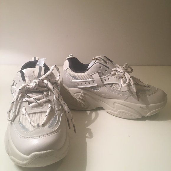 Chunky Sneakers - Picture 3 of 3